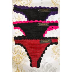 Horgolt könyvjelző - tanga