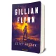 Gillian Flynn - Sötét ​helyek