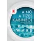 Ruth Ware - A nő a tízes kabinból (e-könyv)